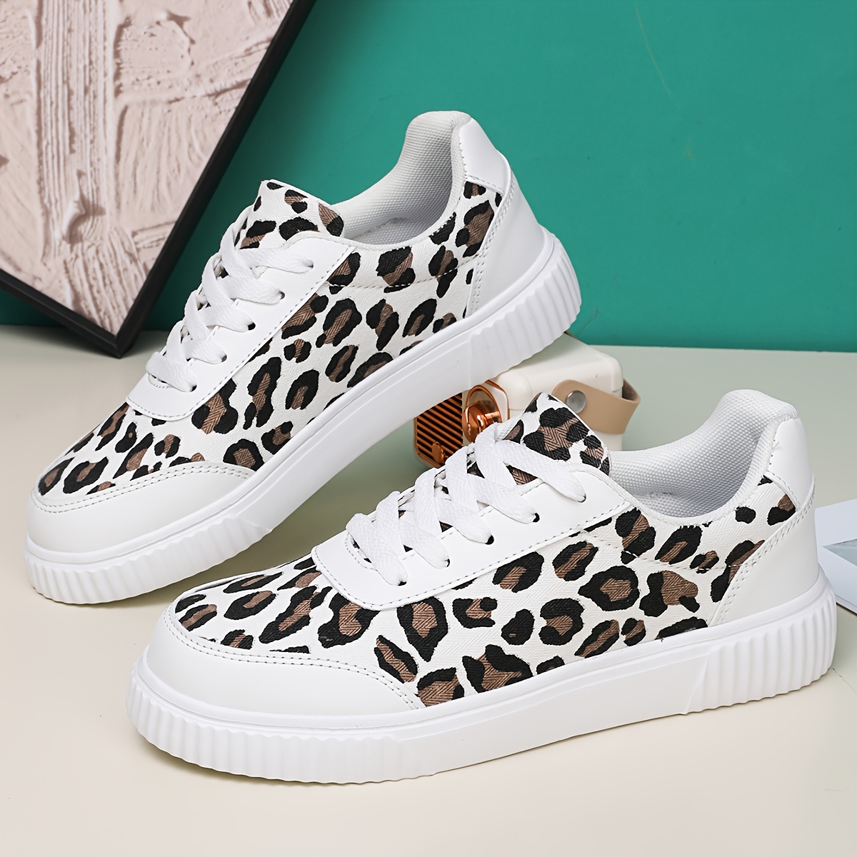 Men'S Leopard Print Fashionable Canvas Shoes | Low Cut Lace Up Design, Breathable Fabric Lining, Tassel Decoration, Comfortable All Year Round, Lightweight, Couple Casual Shoes